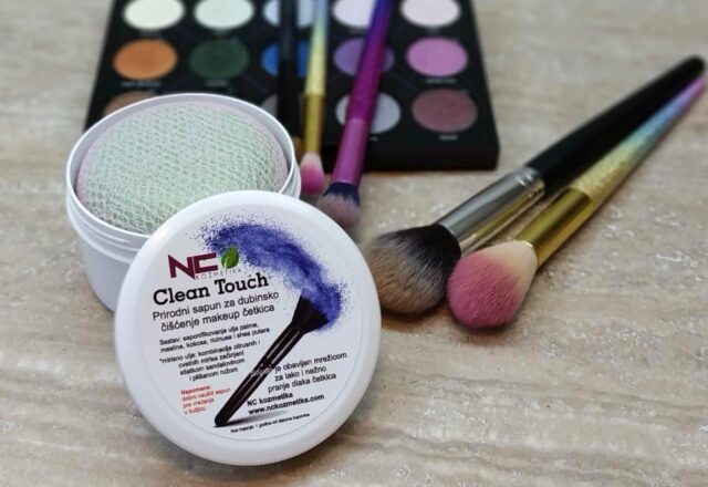 Clean Touch - prirodni sapun za čišćenje makeup četkica